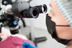 zalety leczenia kanałowego pod mikroskopem