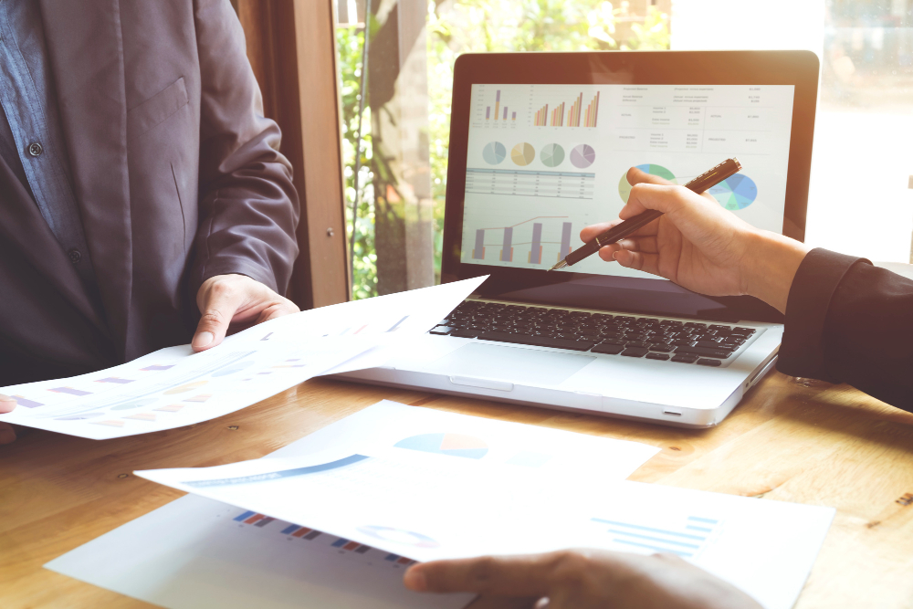 Jakie korzyści niesie za sobą audyt efektywności energetycznej dla firmy?